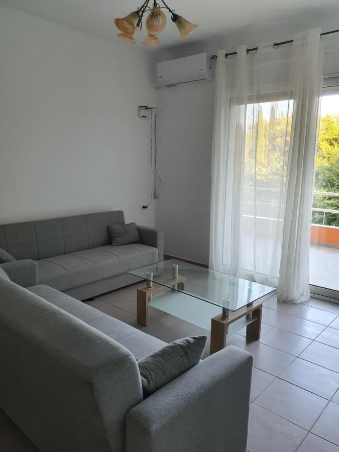 Eleana'S Apartments Guviá Kültér fotó