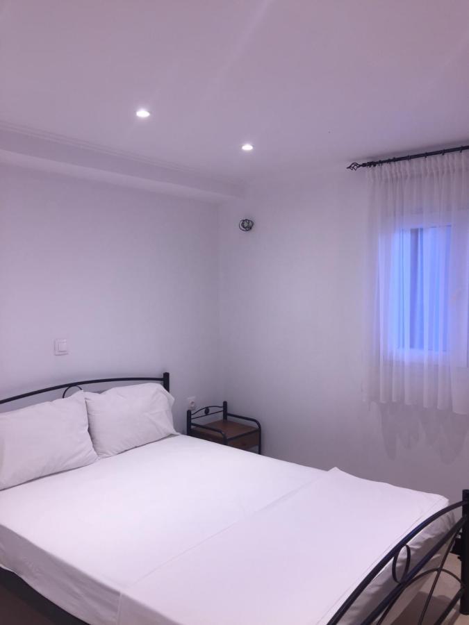 Eleana'S Apartments Guviá Kültér fotó